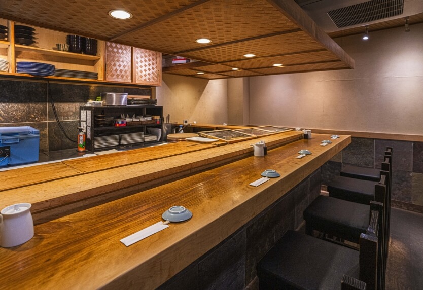 【内観】寿司処 うに虎 はなれ