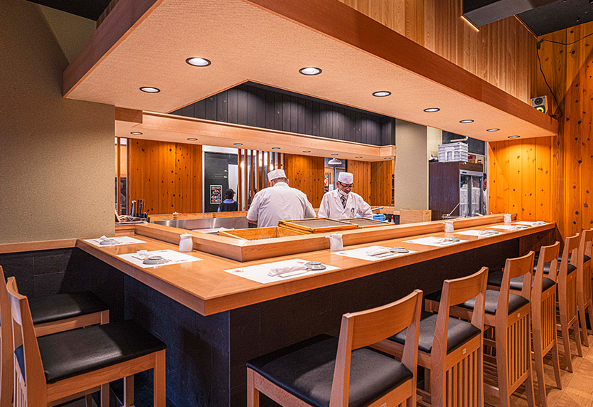 【内観】うに虎本店